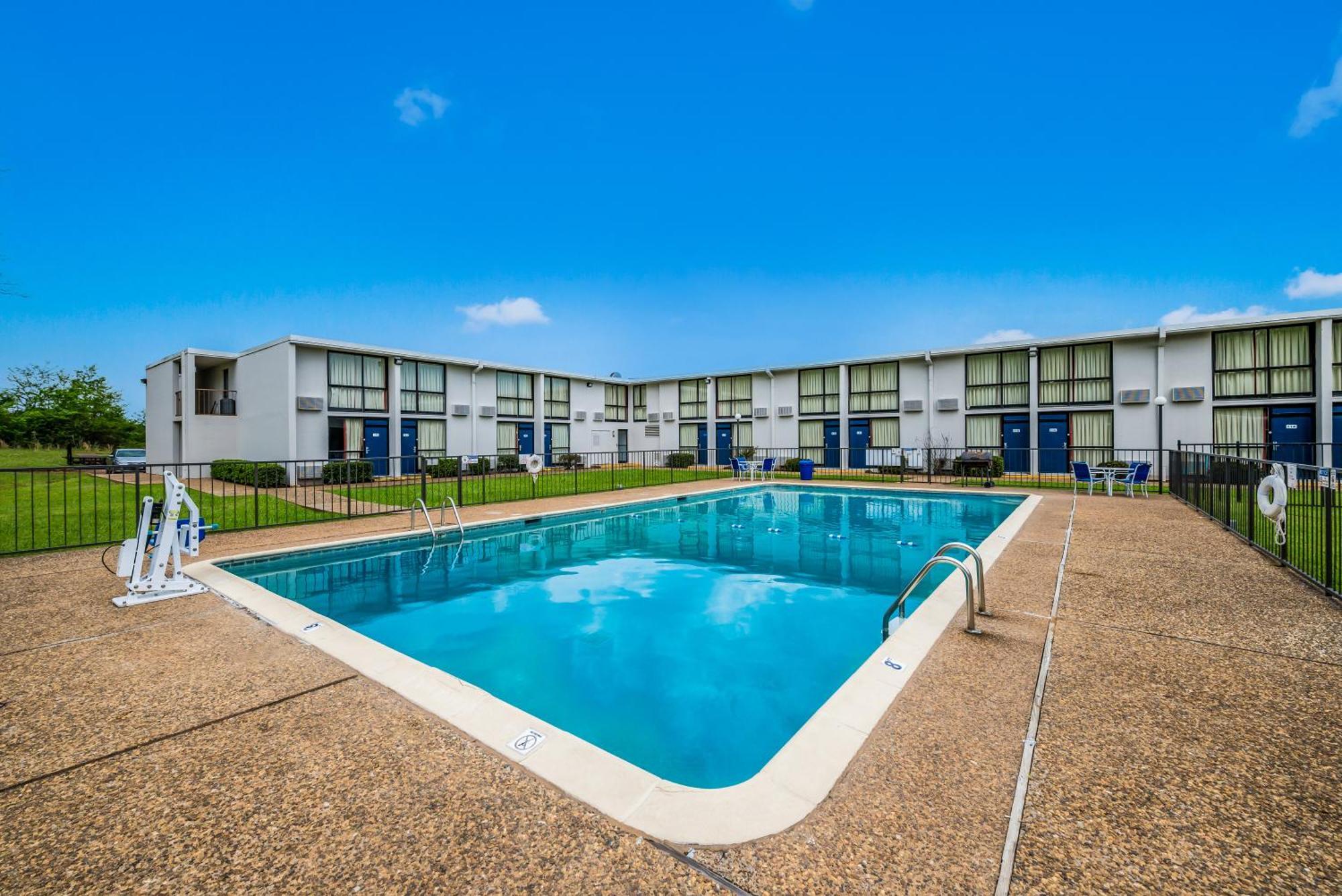 Motel 6-Henderson, TX Exterior foto